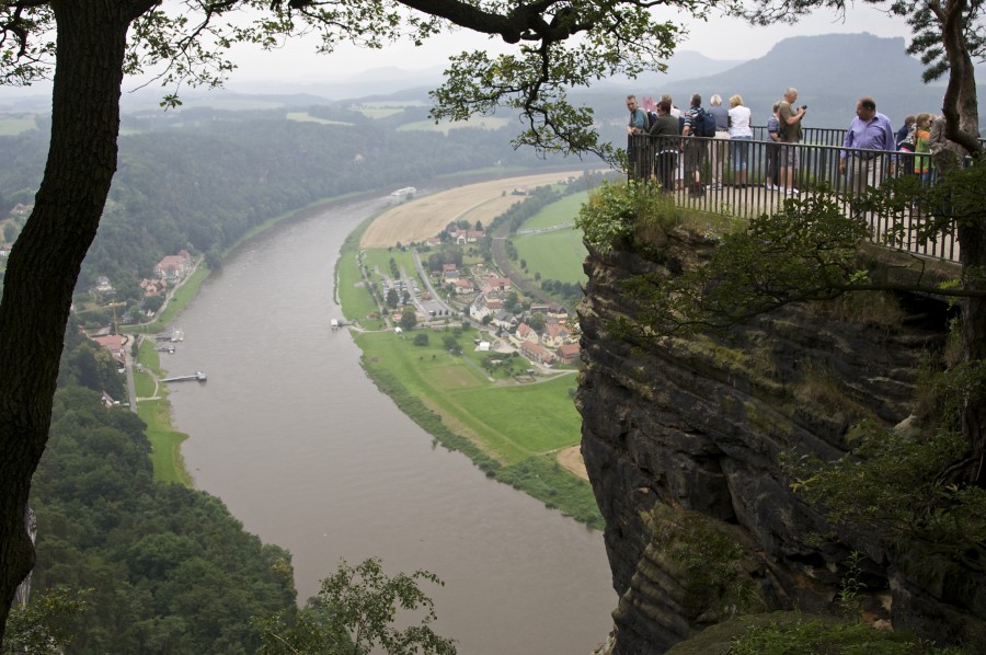 Blick von der Bastei über die Elbe
